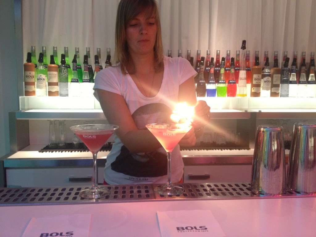 Cocktail Bols Bartending Academy