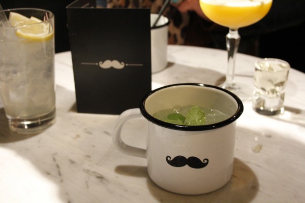 'Mo' Mule cocktail bij Hugo's